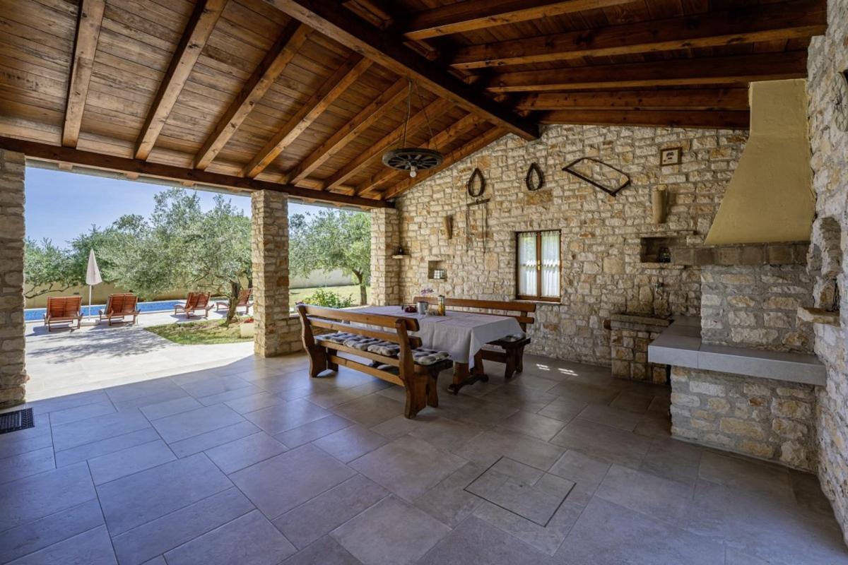 Villa Braidizza In Kavran Krnica Buitenkant foto